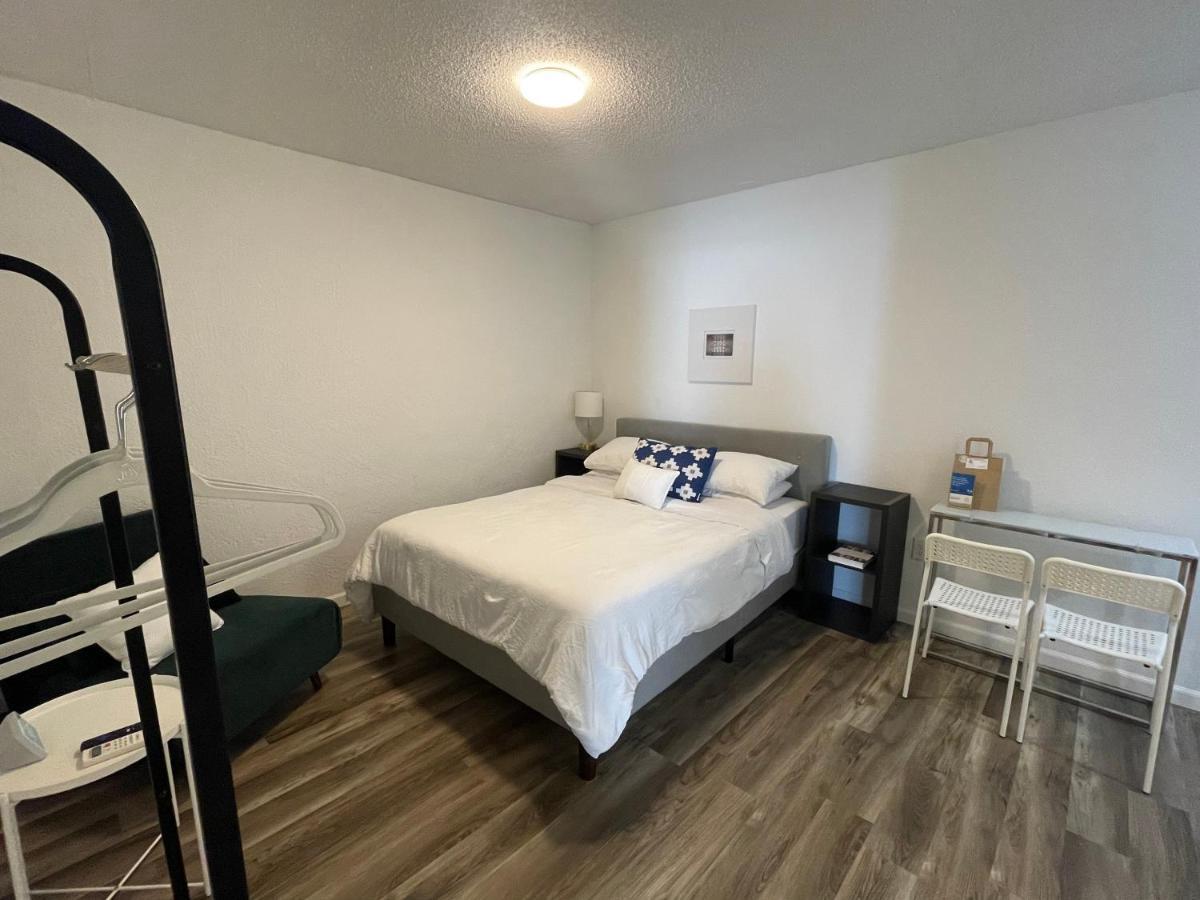 Weeki Wachee Guest Suite Spring Hill Exterior foto